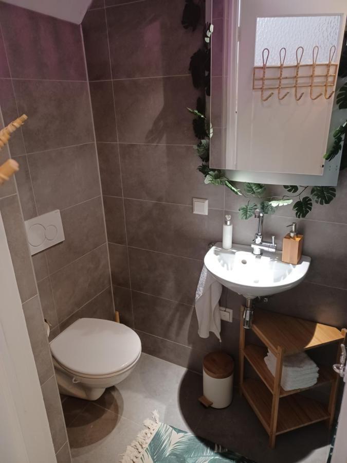 דירות האג 75M2 Indoor Glamping Scheveningen מראה חיצוני תמונה