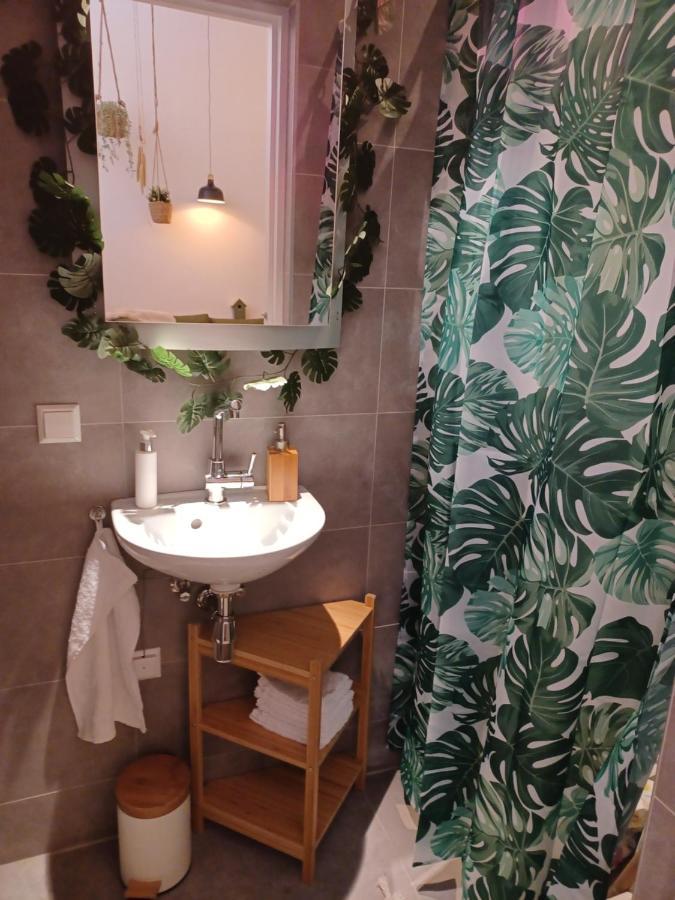 דירות האג 75M2 Indoor Glamping Scheveningen מראה חיצוני תמונה